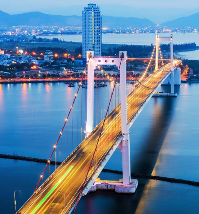 峴港