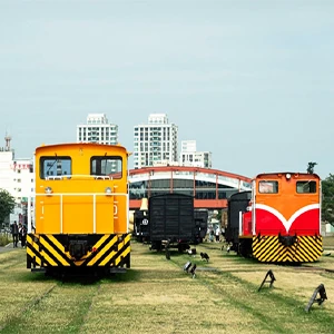 哈瑪星號列車與高雄港