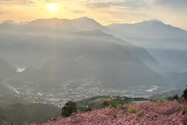 武界部落雲海日出朔溪2日 摩摩那瀑布