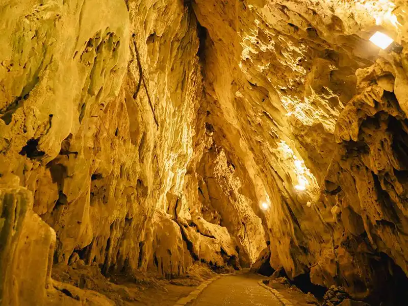 墾丁徠旅+高雄和逸雙城3日｜光復連假南部3日遊